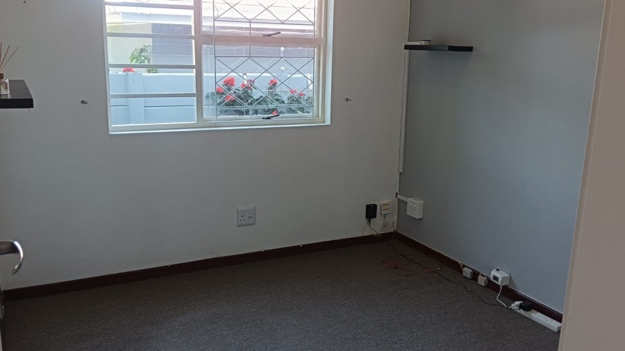 3 Bedroom Property for Sale in Vincent Eastern Cape